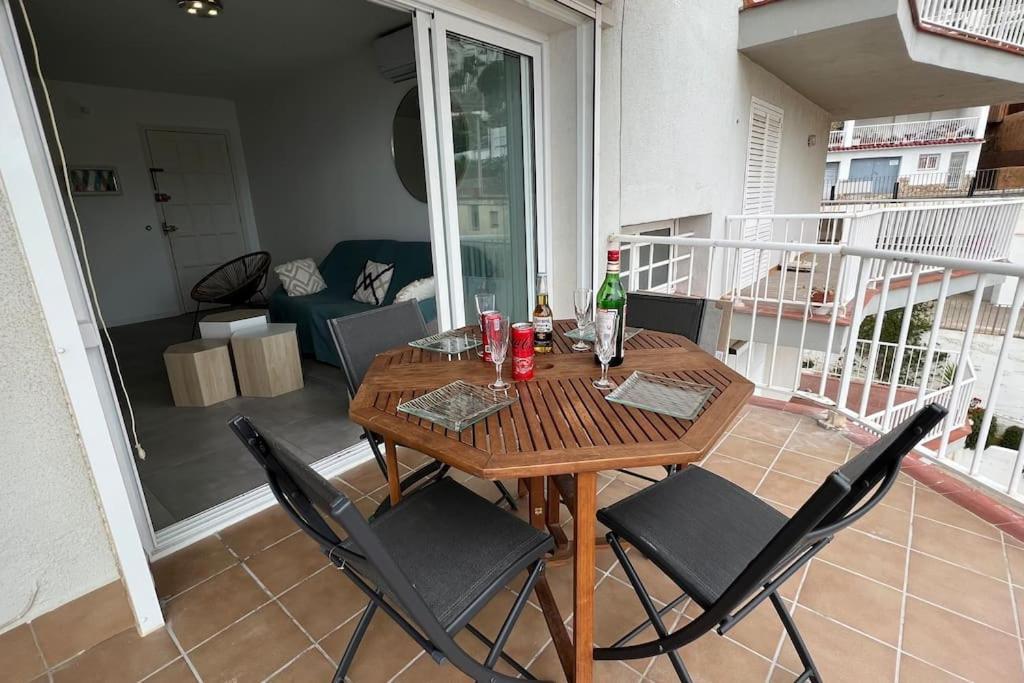 Apartamento Tres Habitaciones Con Vistas Al Mar En โรเซส ภายนอก รูปภาพ